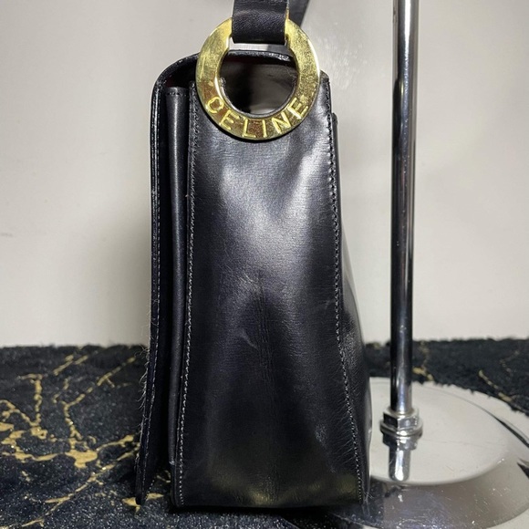 HOLIDAY SALE:AUTHENTIC CELINE BLACK SQUARE LEATHER SHOULDER BAG - rubs - Picture 3 of 13